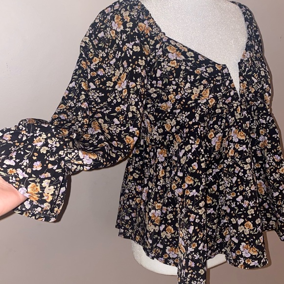 Entro Boho Floral Babydoll Peasant Blouse - Picture 4 of 15